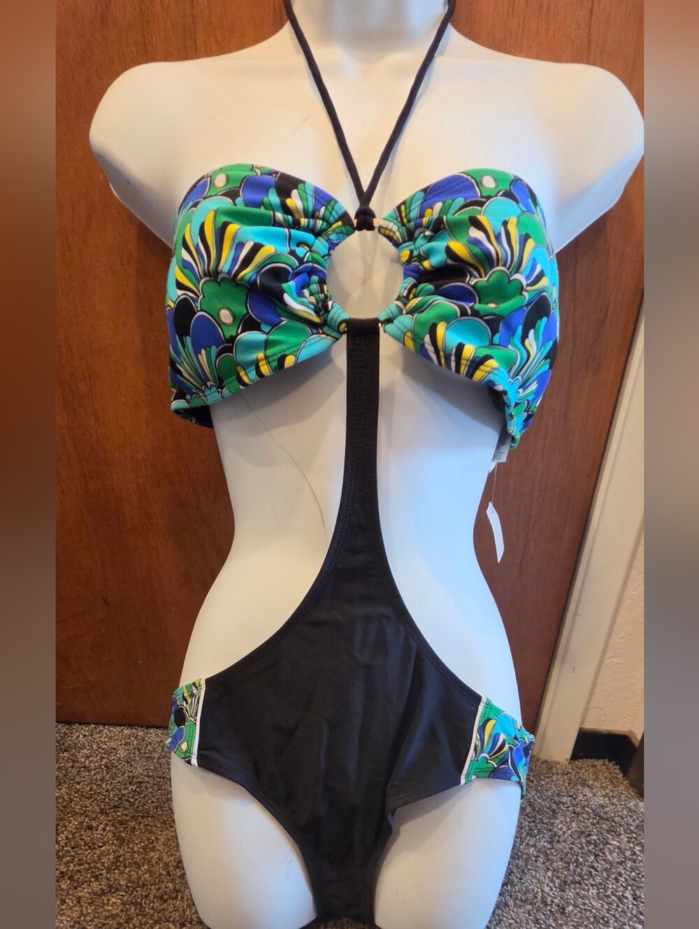 No Boundries NWOT Cut Out Tropical Bikini SzL